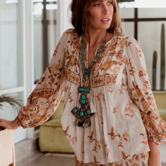 Spell Hendrix Blouse, Tasseled Metallic Lightweight Floral Boho Top, Medium - Picture 9 of 9